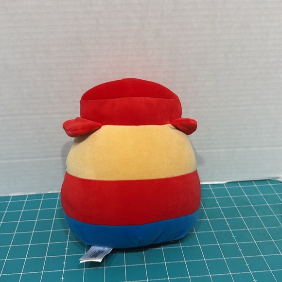 SquishMallows Peanuts Charlie Brown 8 Inch Plush Toy - Picture 4 of 8